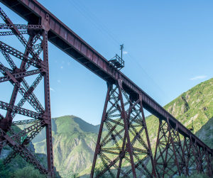 Quebrada y Viaducto del Toro